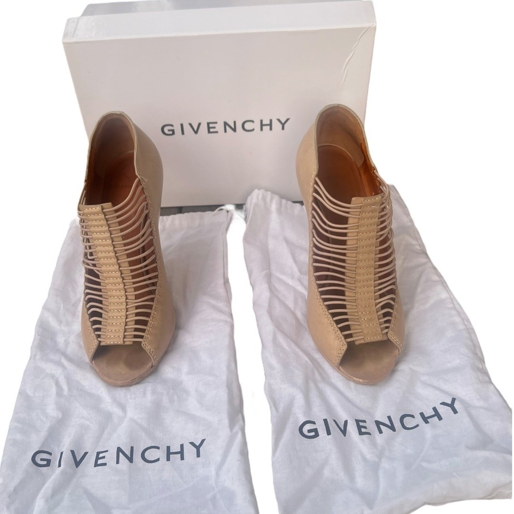 Givenchy Beige Leather Cage‎ Peep Toe Stiletto Bootie Heels Made in Italy